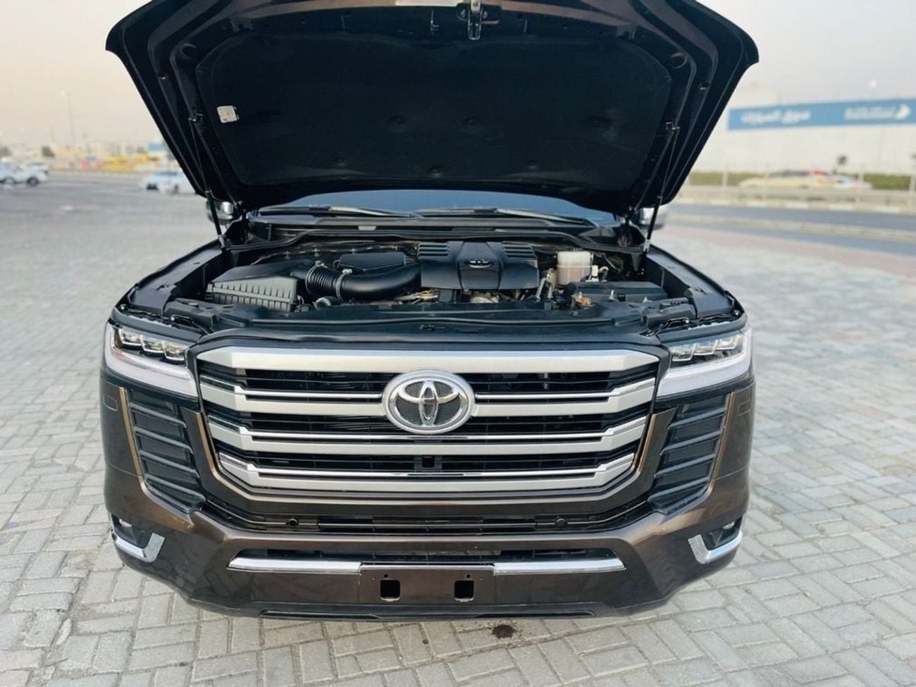 Toyota Land Cruiser Toyota landcuriser GXR 2016 facelifted.2024 V6 Full Option