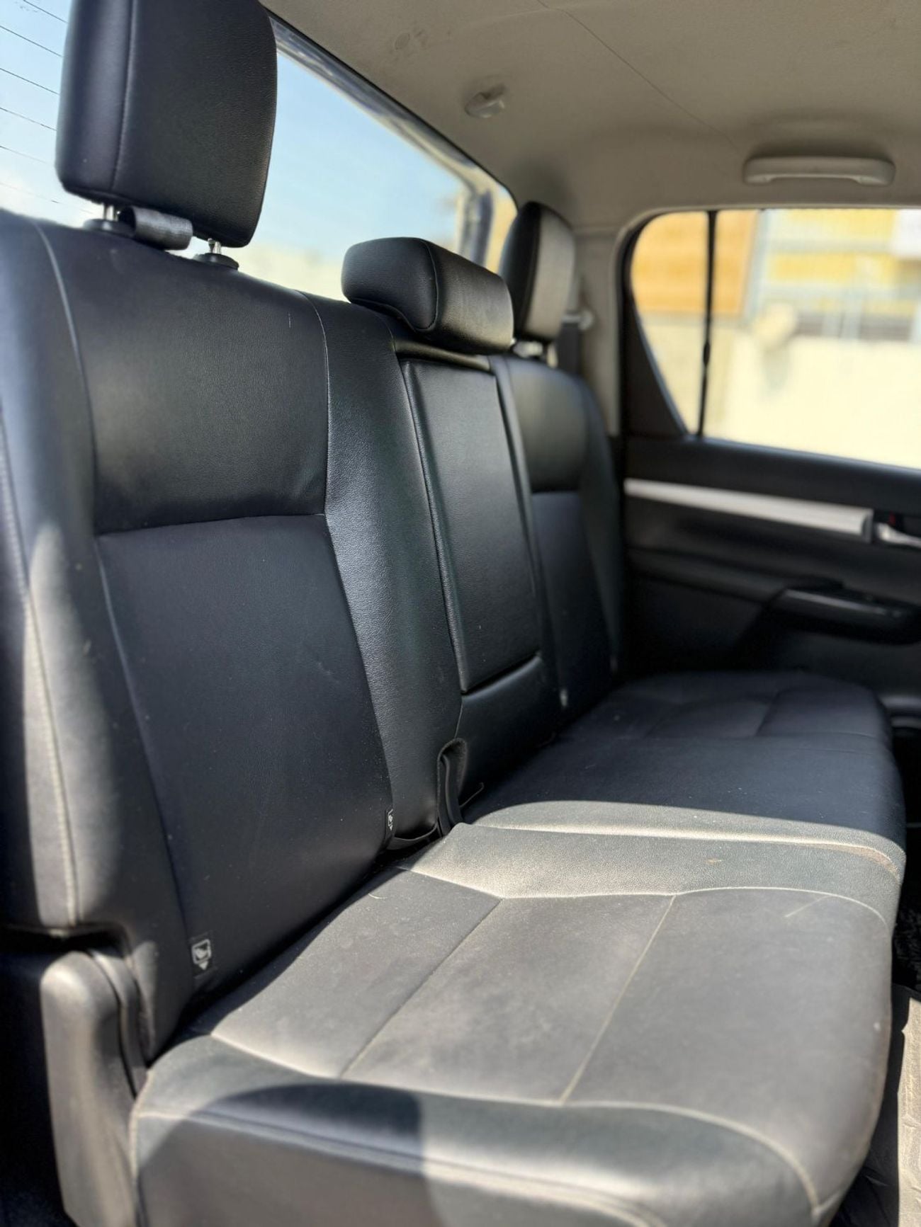 Toyota Hilux Toyota Hilux 2018Model 2.8 Diesel Engine 4x4 Double cab Colour Blue push start Transmission Automati