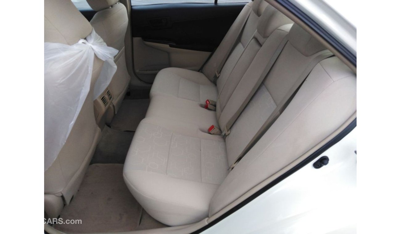 Toyota Camry 2013 gcc very celen car