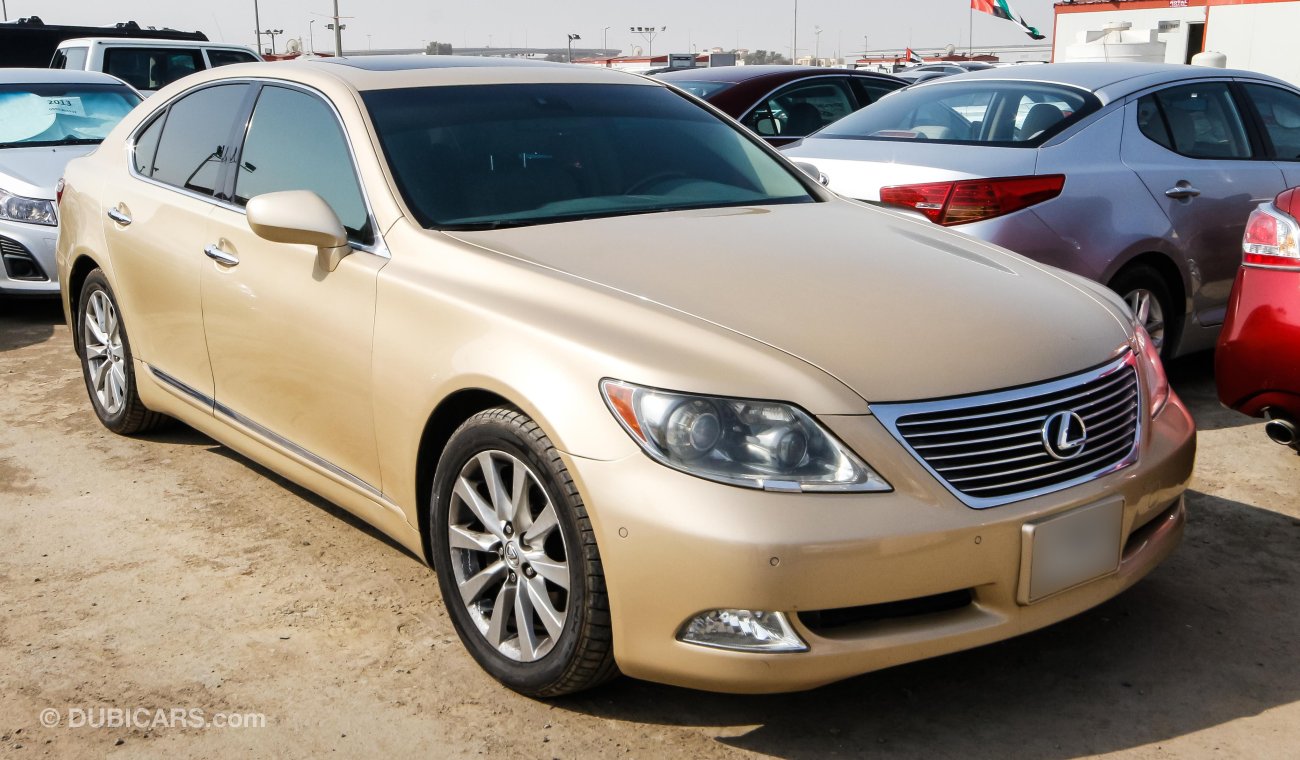 Lexus LS460