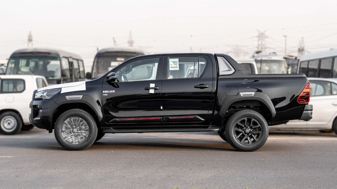 تويوتا هيلوكس 2026 Toyota Hilux Adventure 4.0L AT Petrol (Black-Black)