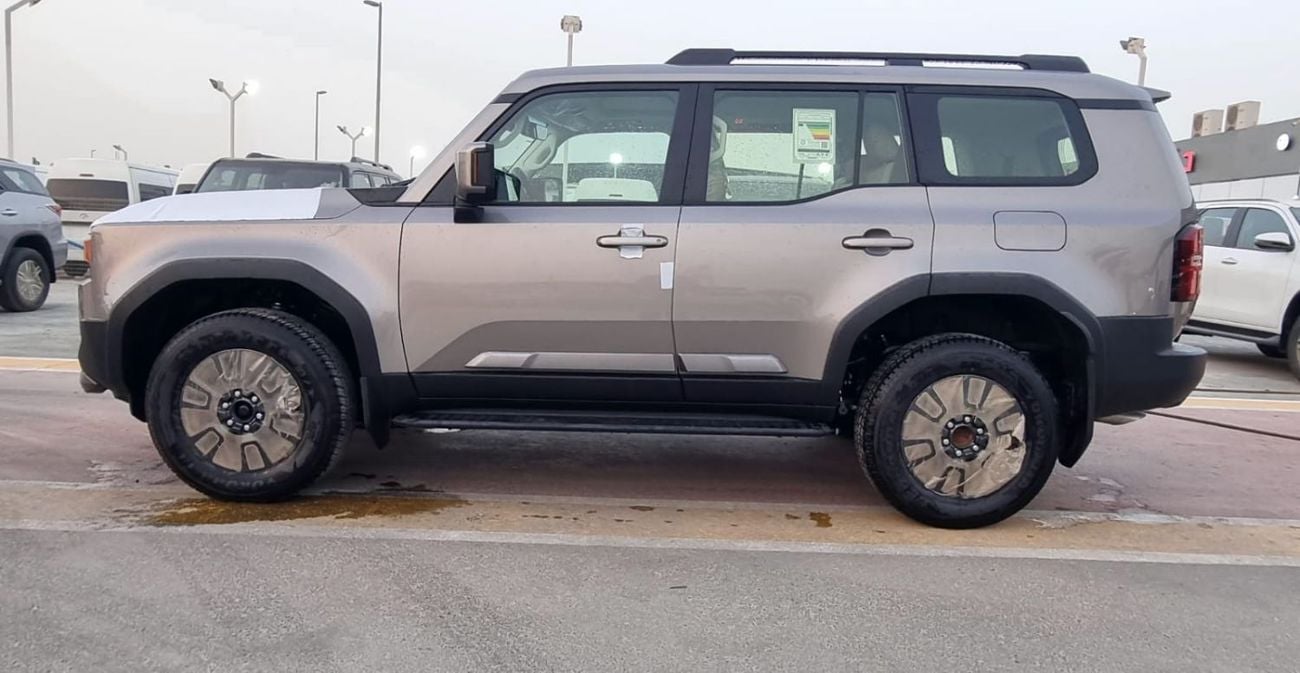 تويوتا برادو TOYOTA PRADO 2.8L DIESEL 4X4 WITH RADAR MY 2025