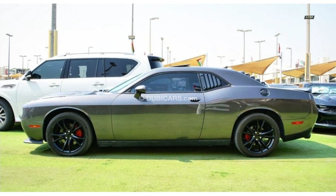 Dodge Challenger Challenger SXT Plus V6 3.6L 2016/FullOption/SunRoof/ Very Good Condition