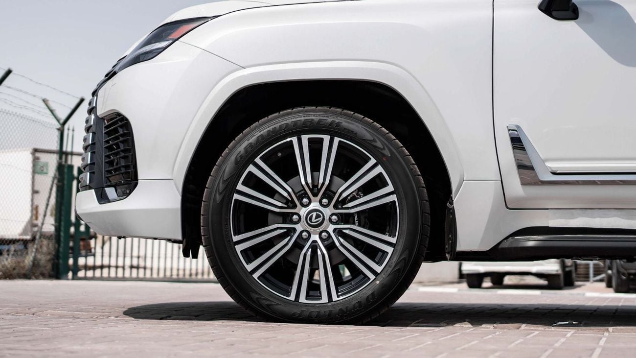 لكزس LX 700h 2026 Lexus LX700h Signature 3.5L AT Hybrid (White) 5 Seats