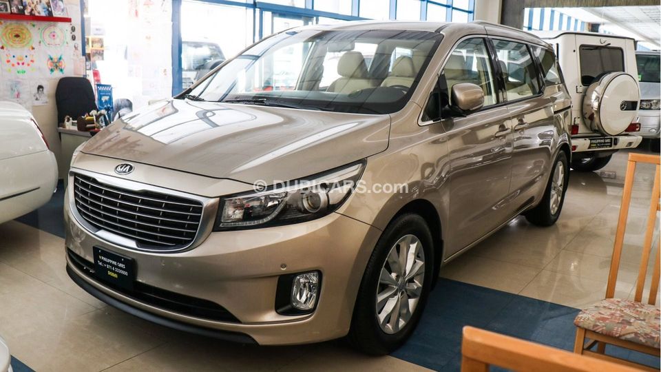 Used Kia Carnival 2016 for sale in Dubai 423363