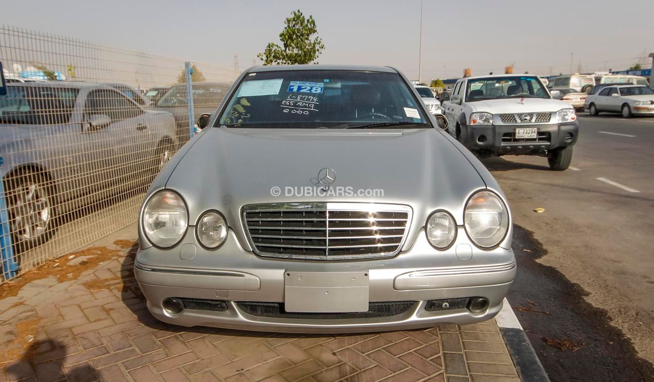 مرسيدس بنز E 55 AMG
