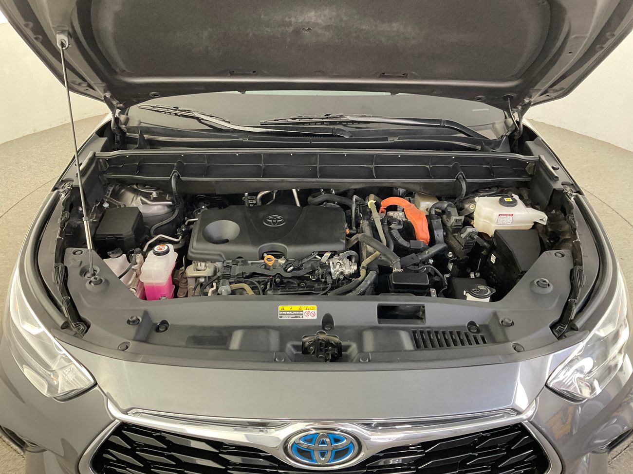 Toyota Highlander VXR | Guaranteed Warranty | 0 Down Payment