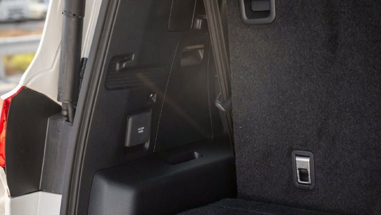 تويوتا لاند كروزر TOYOTA LAND CRUISER GXR 3.5 L TWIN TURBO HYBRID 2026 MODEL