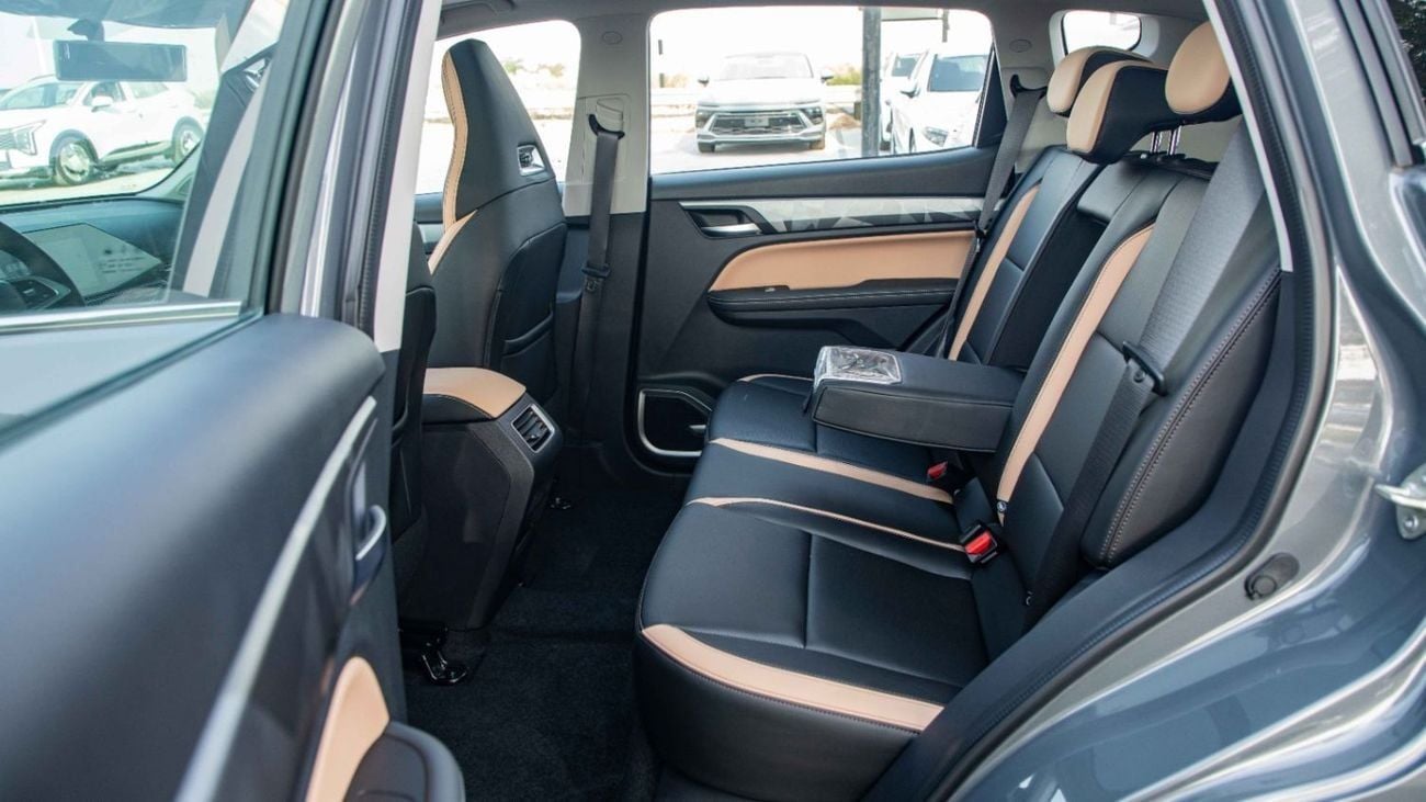 ليفان X6 برو X6 PRO 1.5L | PETROL | 5 SEATER | 2024 | For Local Registration +10%