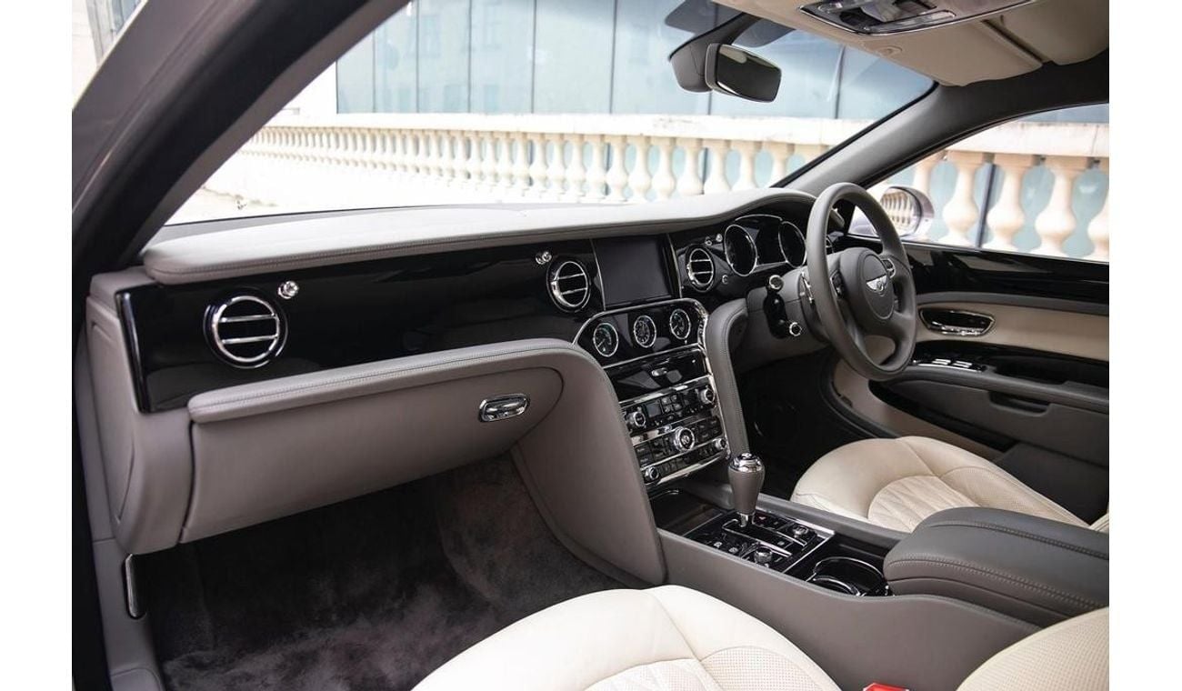 Bentley Mulsanne 6.75 V8 Auto Euro 6 4dr EWB RIGHT HAND DRIVE