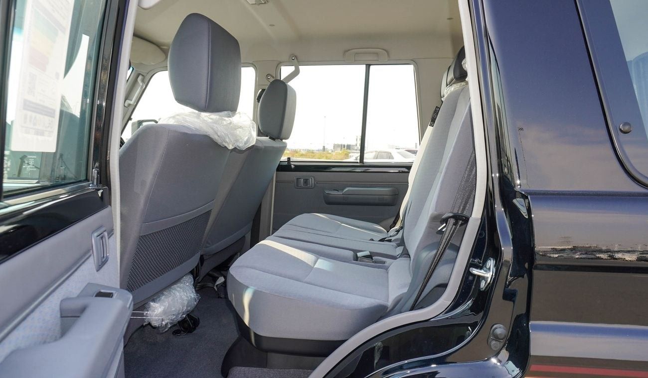 تويوتا لاند كروزر 70 LX 4.0L V6 M/T