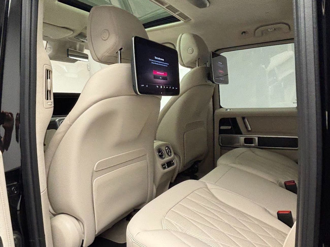 Mercedes Benz G63 AMG 4.0 G63 V8 BiTurbo MHEV AMG SpdS+9GT 4WD Euro 6 (s/s) 5dr (EXPORT ONLY) Right Hand Drive
