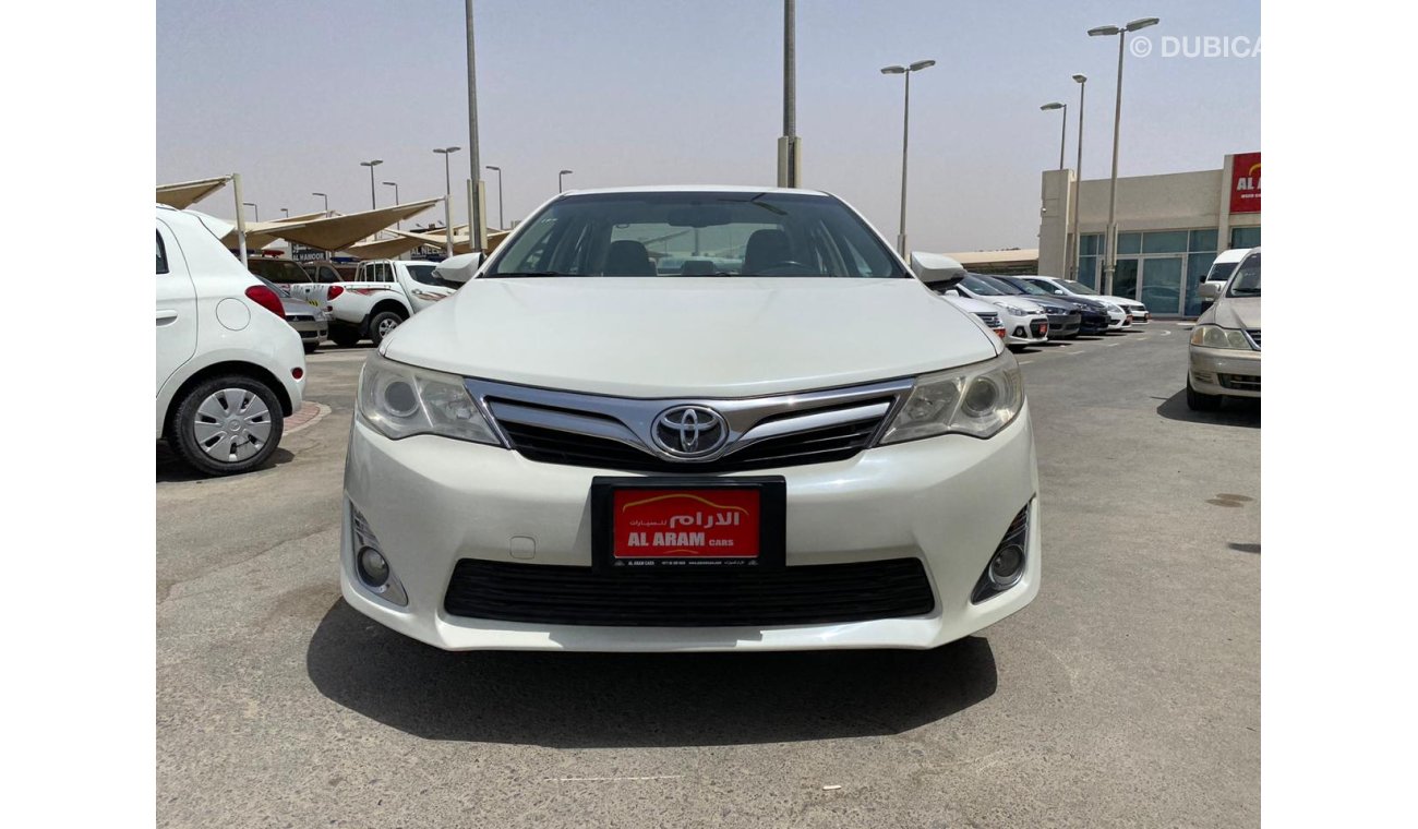 Toyota Camry 2014 SE Ref#188