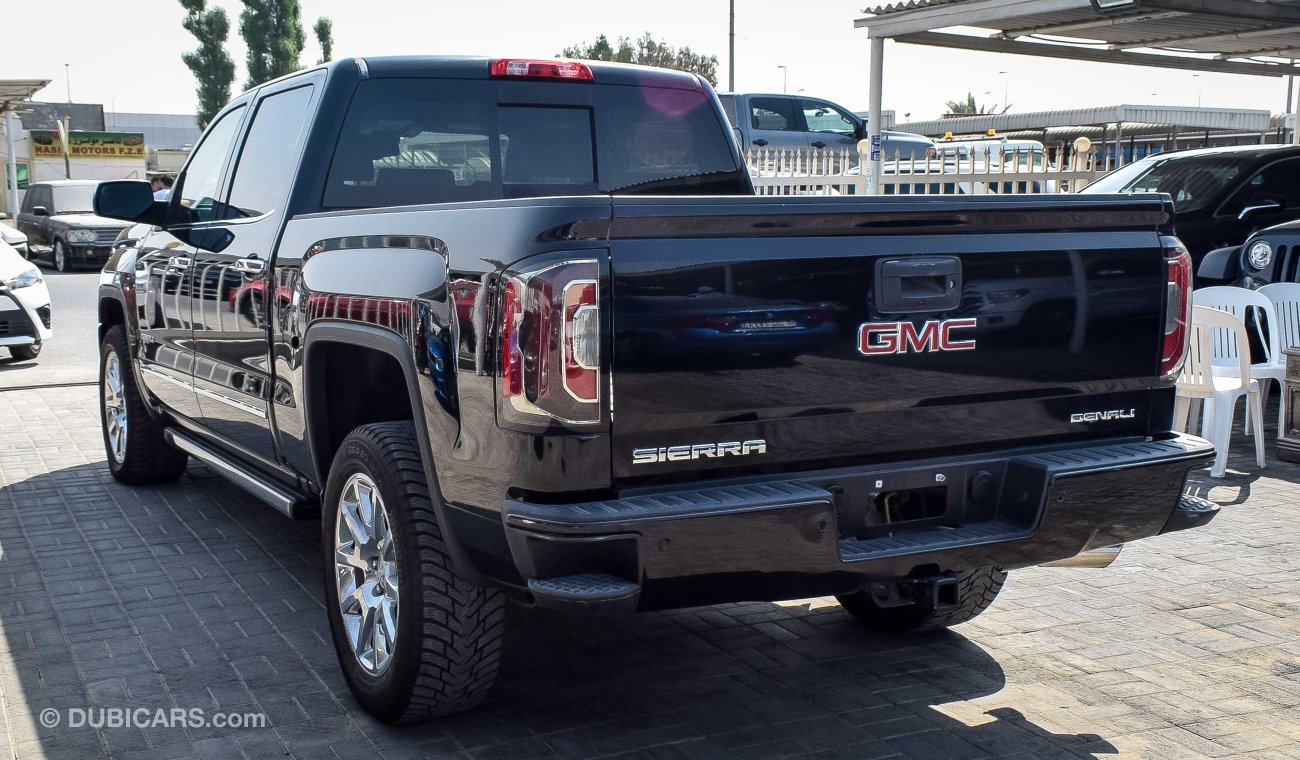 GMC Sierra Perfect Inside Out