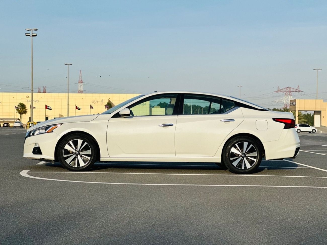 Nissan Altima SL NISSAN ALTIMA MIDEL 2021 GCC SPACE FULL OPTION