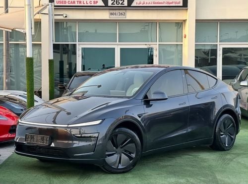 Tesla Model Y LONG RANGE