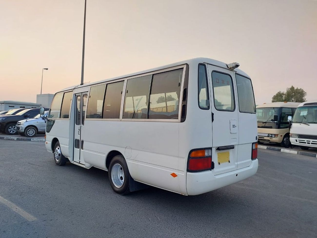 تويوتا كوستر TOYOTA COASTER BUS RHD 1995 MODEL 3.4 L DIESEL MANUAL(PM02756)