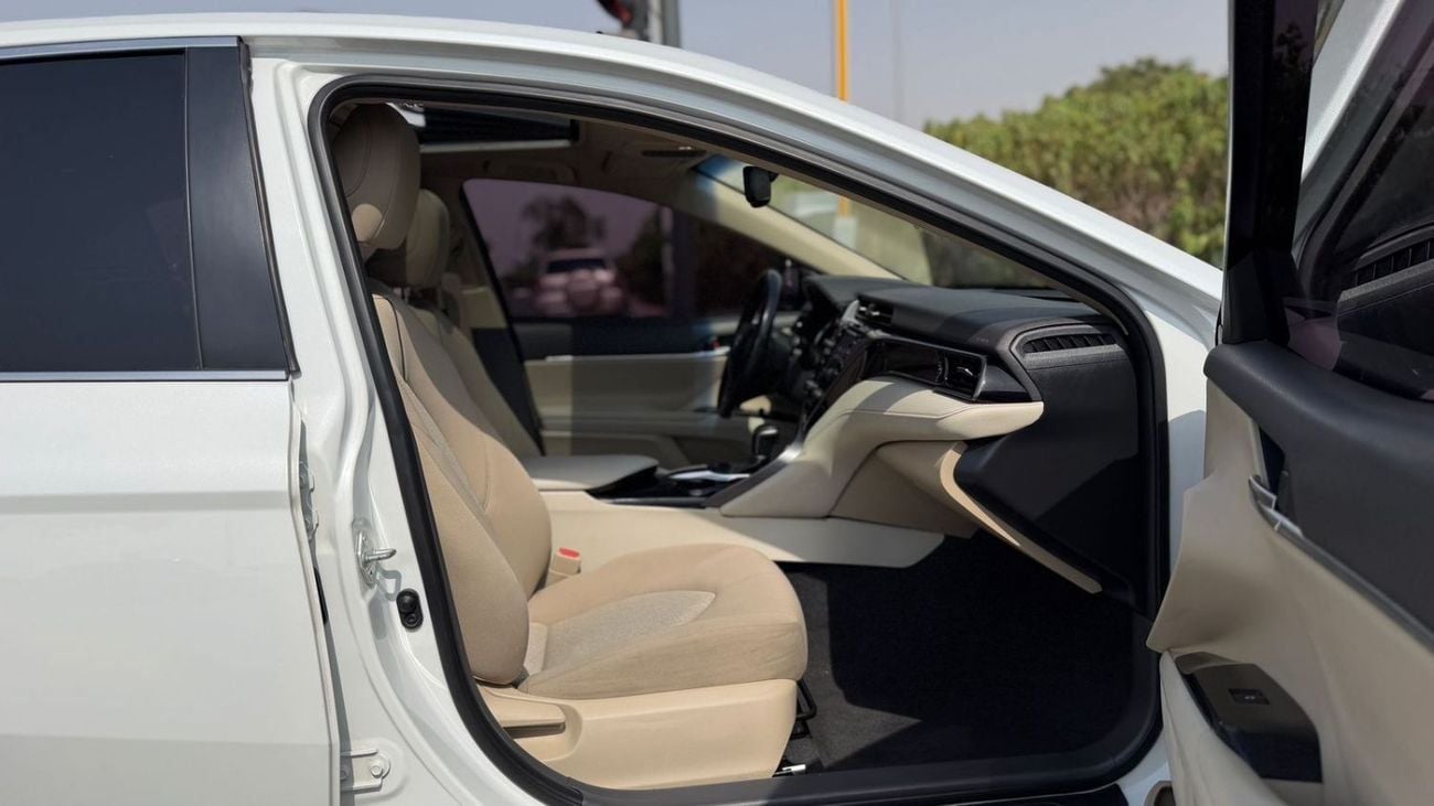 Toyota Camry GLE SE