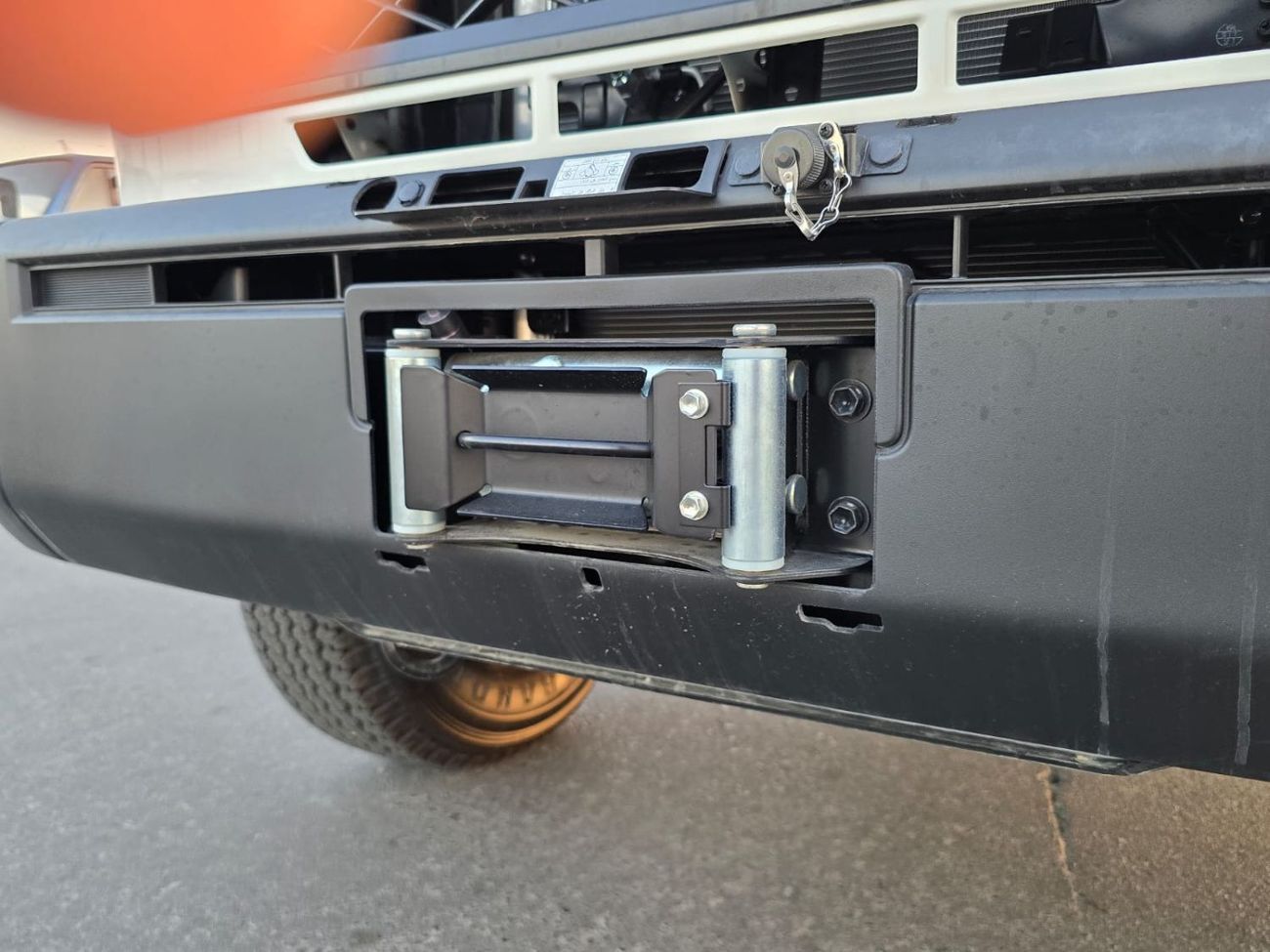 Toyota Land Cruiser 2025 Toyota LC76 4.0L AT Full option