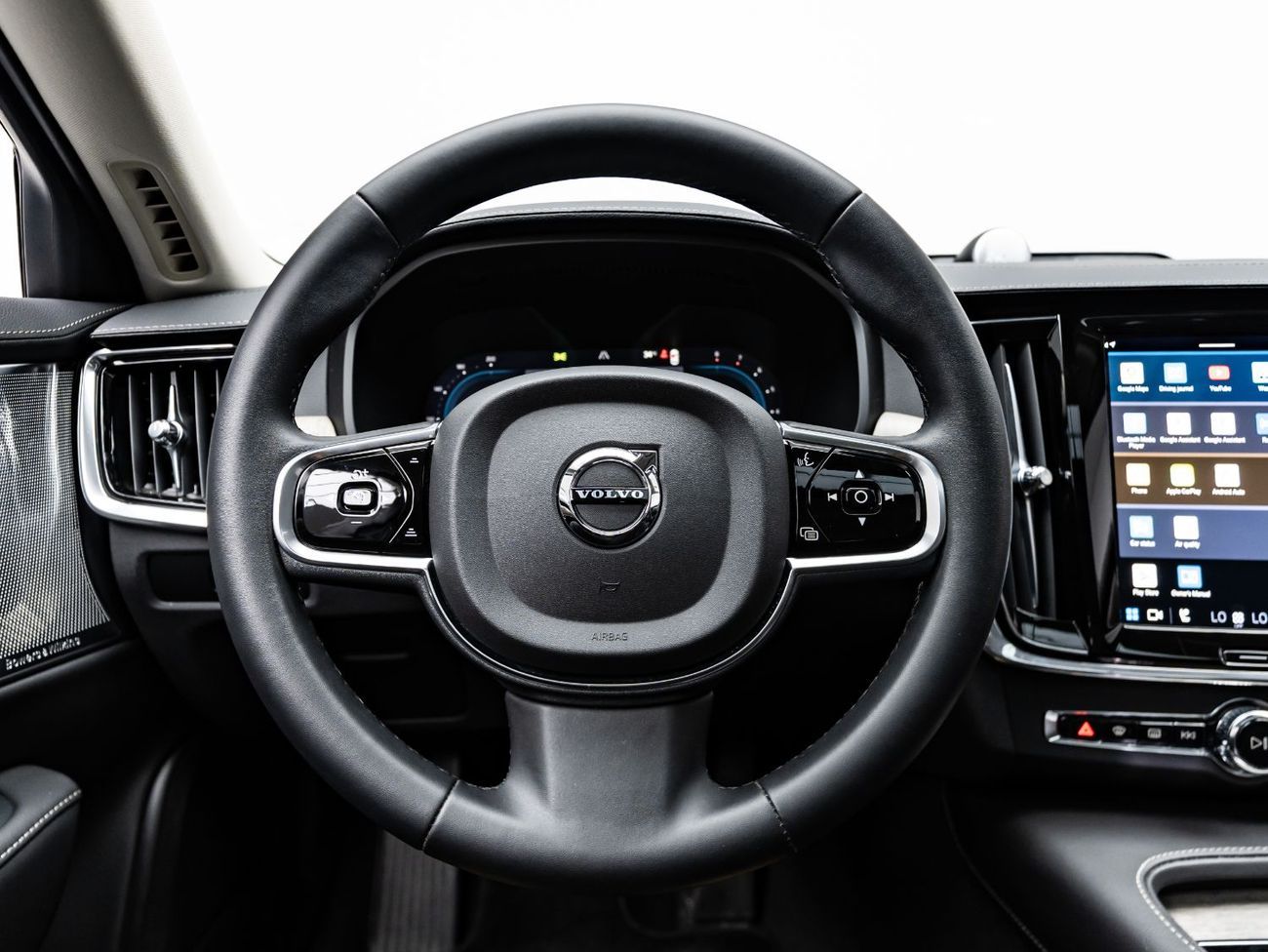 Volvo S90 B5 2.0T Powertrain 2023 Volvo S90, 2028 Volvo Warranty, Full Volvo Service History, Low KMs, GCC