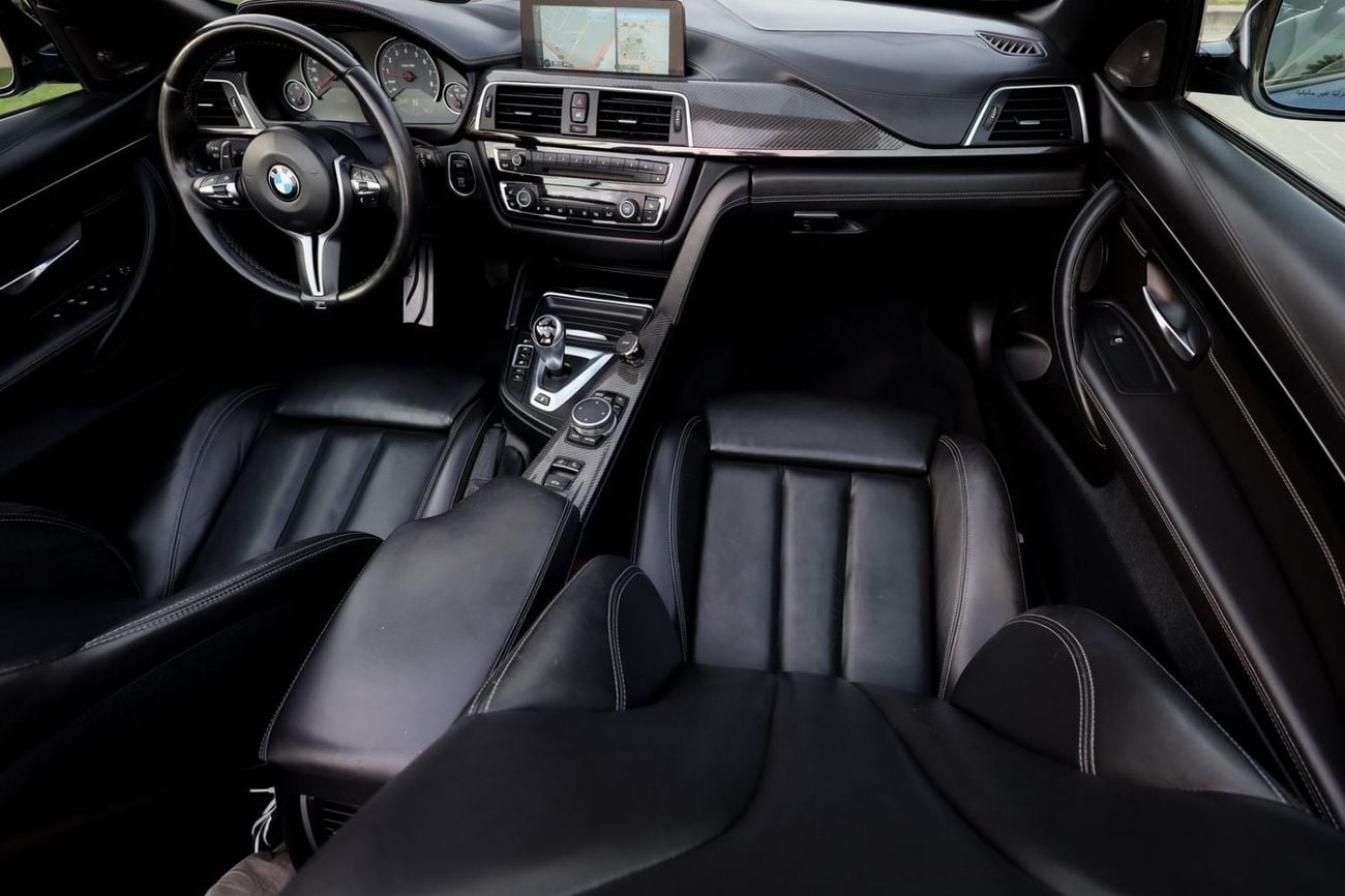 BMW M4 Std 3.0L 2016 BMW M4 M-Sport Convertible GCC Specs