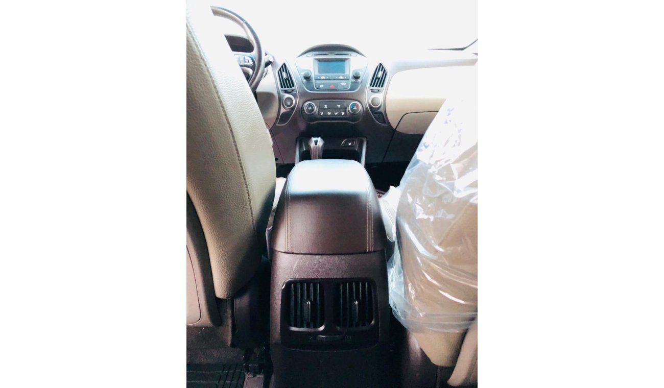 Used Hyundai Tucson Power seat 4WD Cruise control Awesome deal