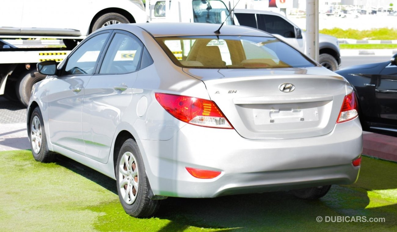 Hyundai Accent