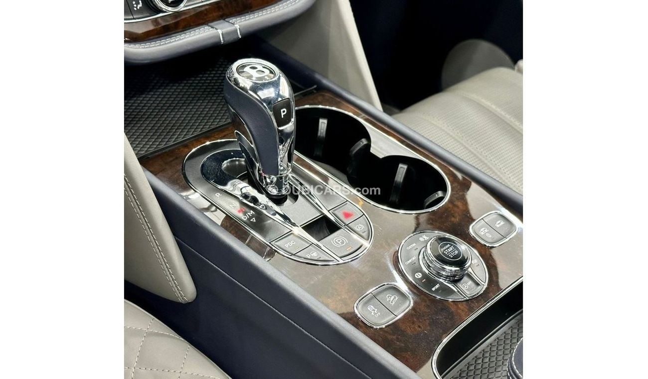 Bentley Bentayga 2017 Bentley Bentayga W12, Carbon Pack, Service History, Warranty, GCC