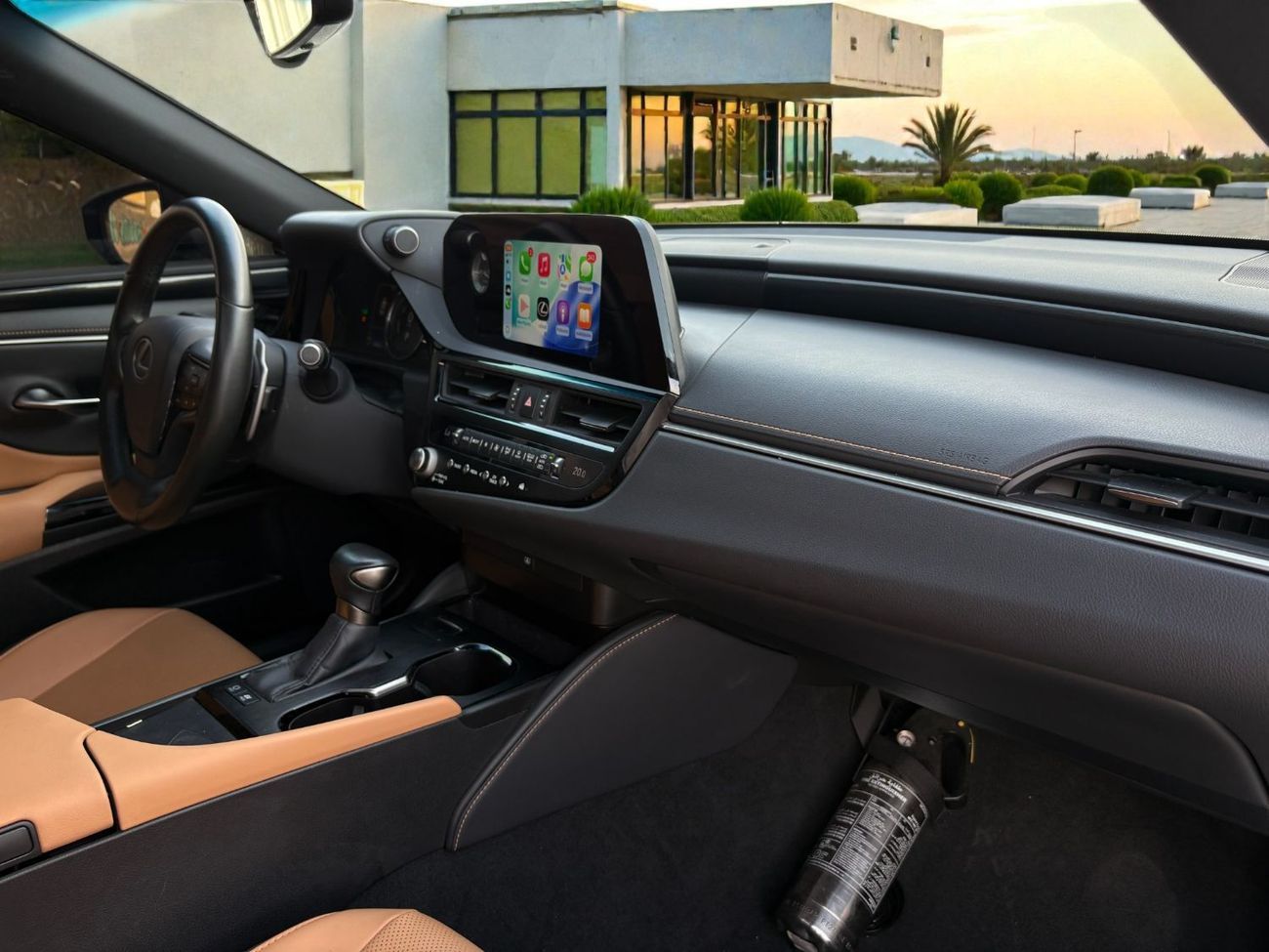 لكزس ES300h PREMIER 2.5L HYBRID | 2023 | GCC SPECS | Agency Warranty | FSH | AED 2,240 per month