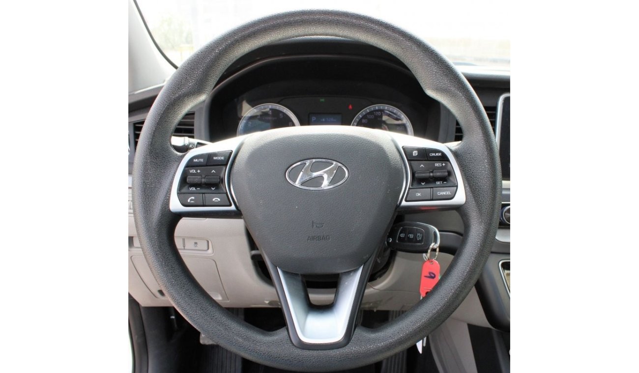 Hyundai Sonata Hyundai Sonata 2019 GCC in excellent condition without accidents, very clean from inside and outside