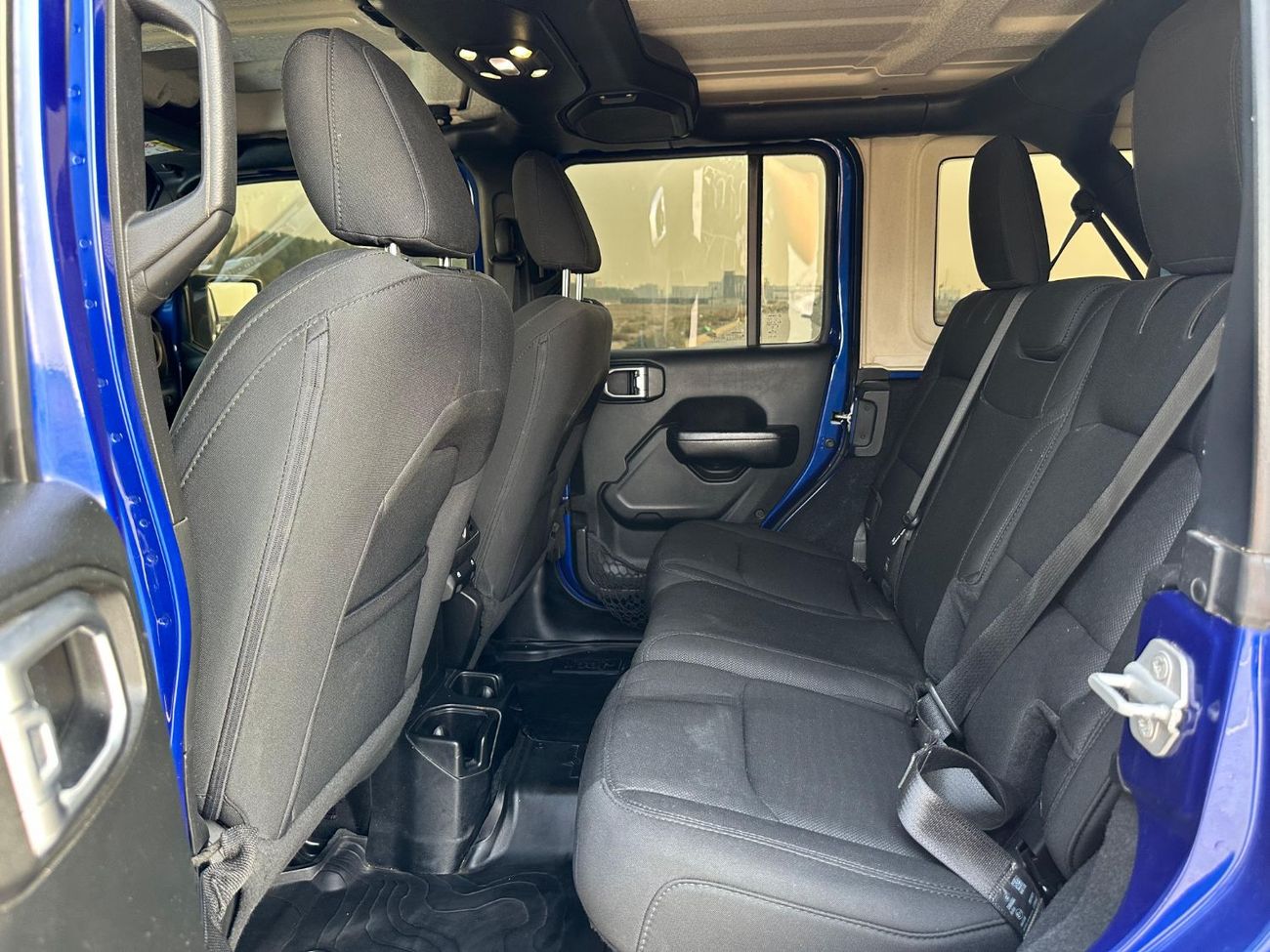 جيب رانجلر Unlimited Sport 3.6L A/T JEEP WRANGLER UNLIMITED 2020 GCC GOOD CONDITION INSIDE OUT SIDE