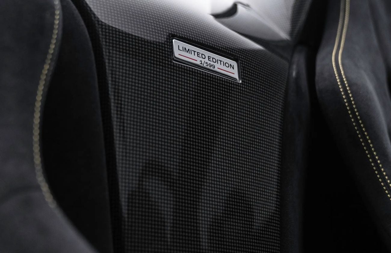 فيراري 812 كومبيتيزون 6.5L V12 Naturally Aspirated Engine