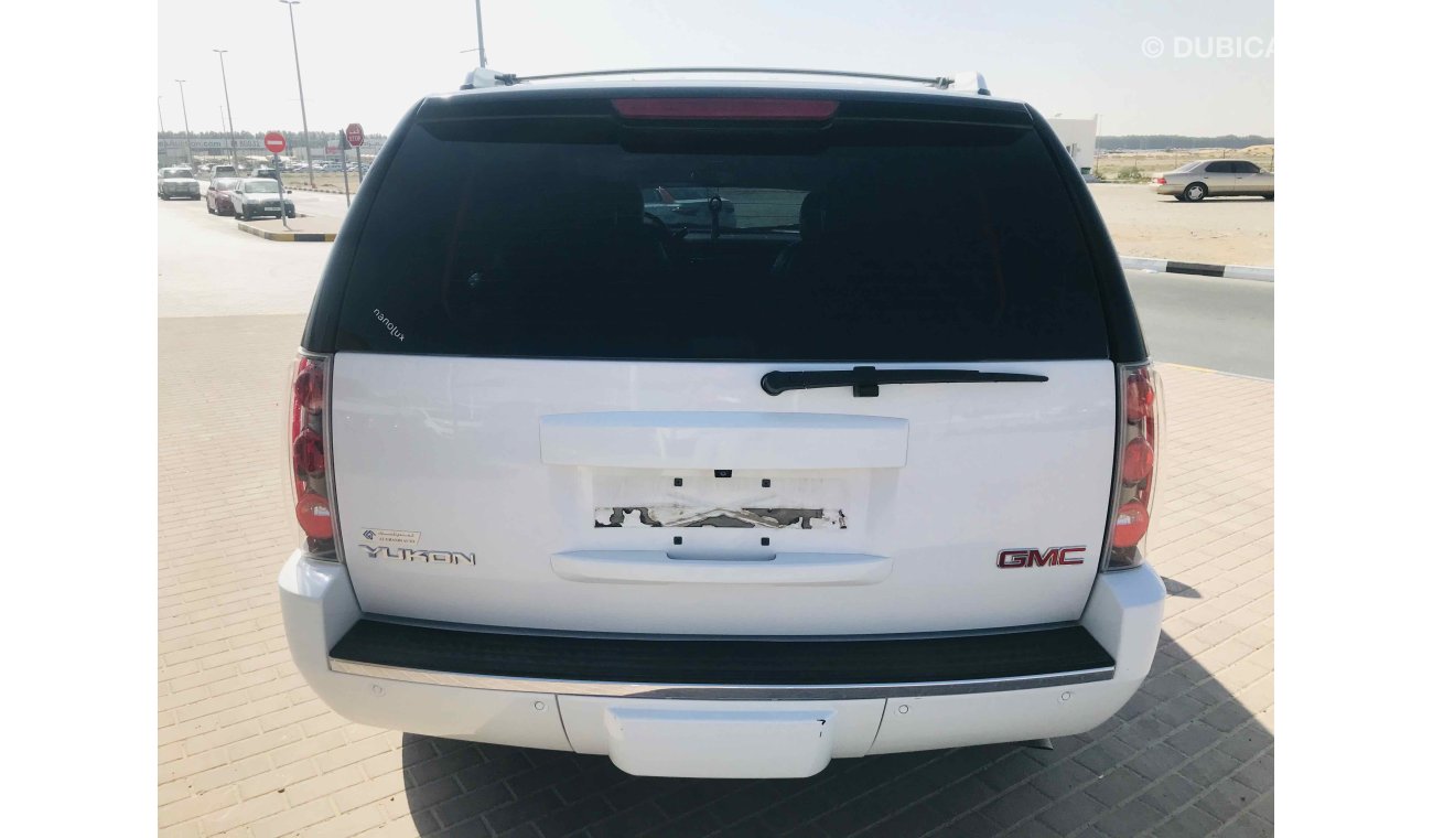 GMC Yukon دينالى