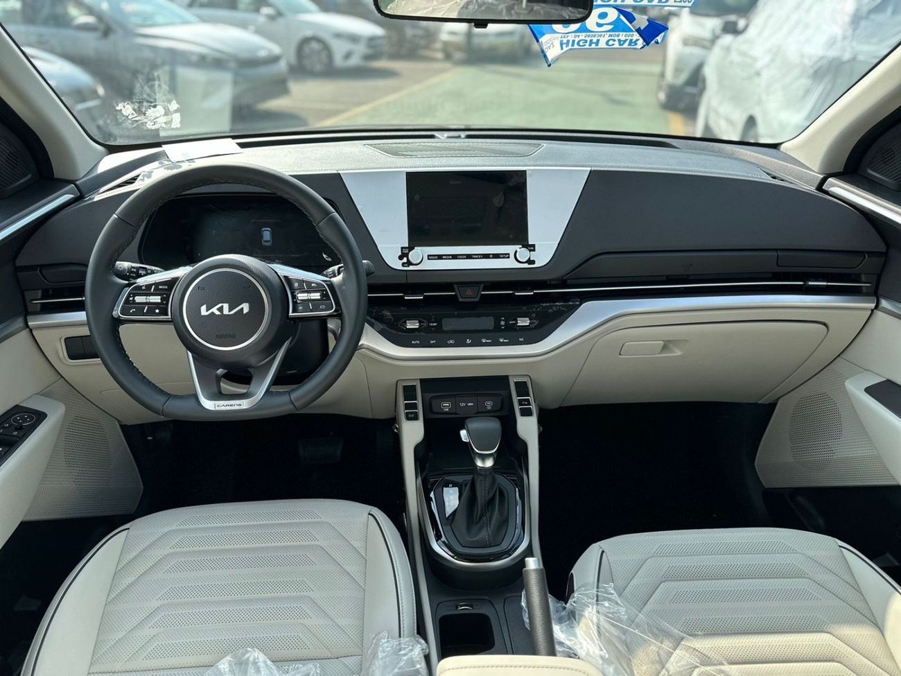 Kia Carens KIA CARENS 1.5L - 2025 MODEL - BLACK color