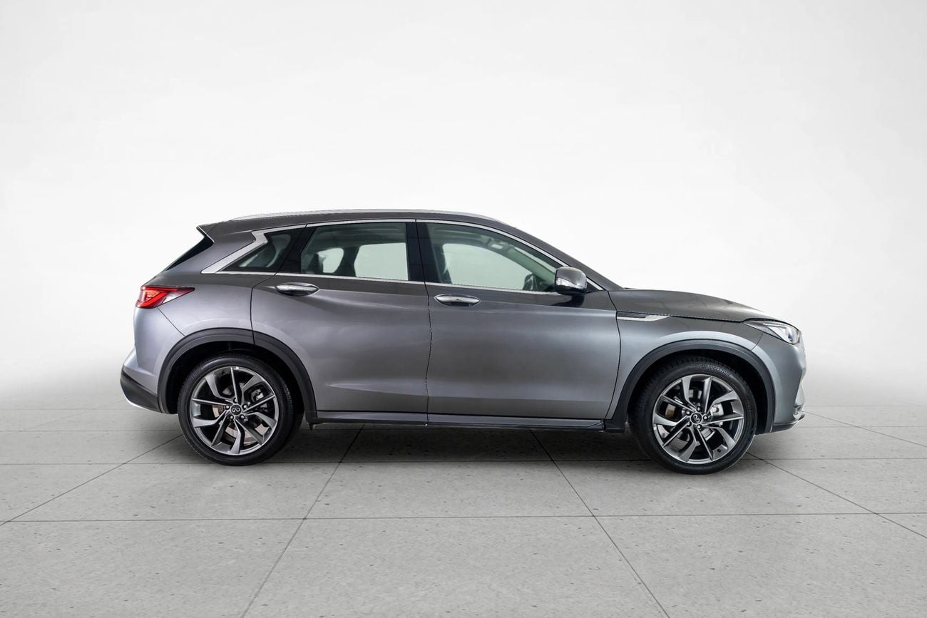 إنفينيتي QX50 LUXE 2.0