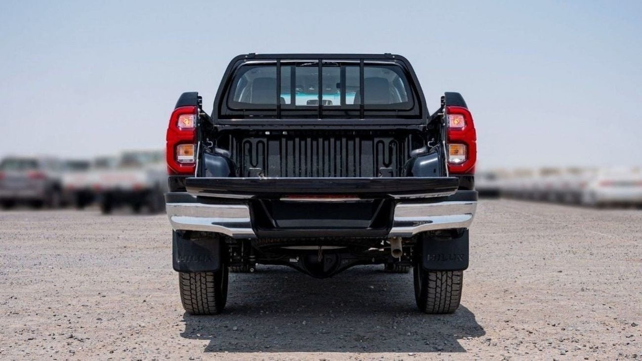 Toyota Hilux Toytoa hilux 2.4L SR5 full optin export only