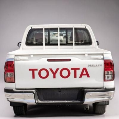 Toyota Hilux GLX HILUX 2.7 DC A/T 4X2, 2025 WHITE INSIDE MAROON