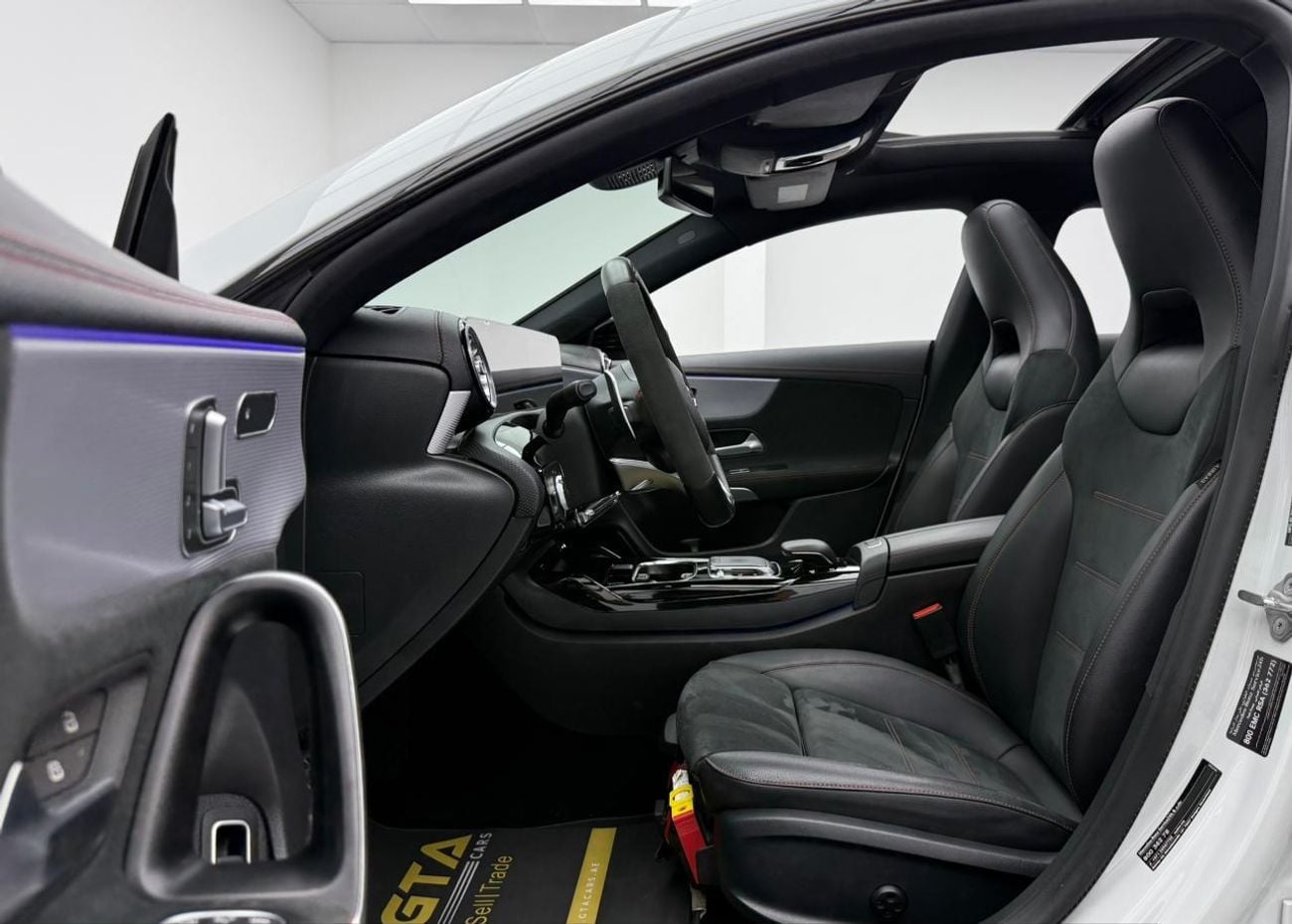 Mercedes-Benz CLA 35 AMG 2020 Mercedes Benz CLA35 AMG 4MATIC, 2027 Mercedes Service Pack, Full MB Service History, GCC