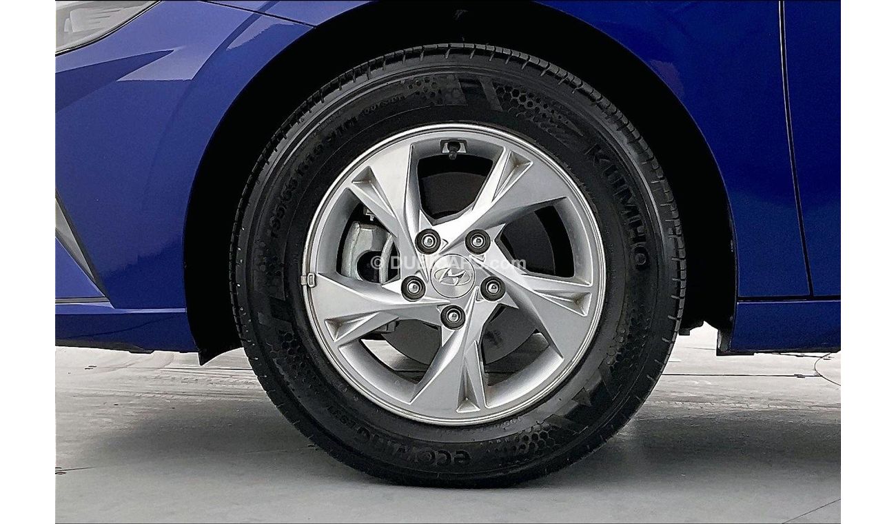 Hyundai Elantra Smart