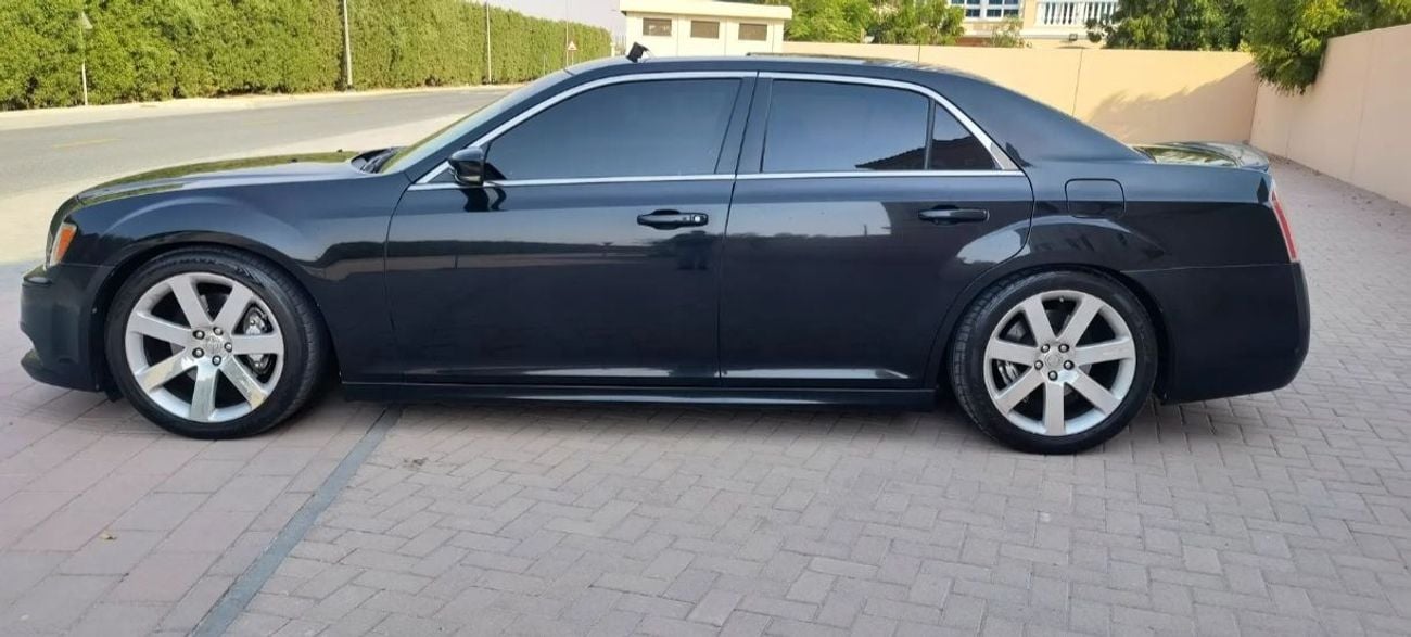 كرايسلر 300C SRT8 PLUS