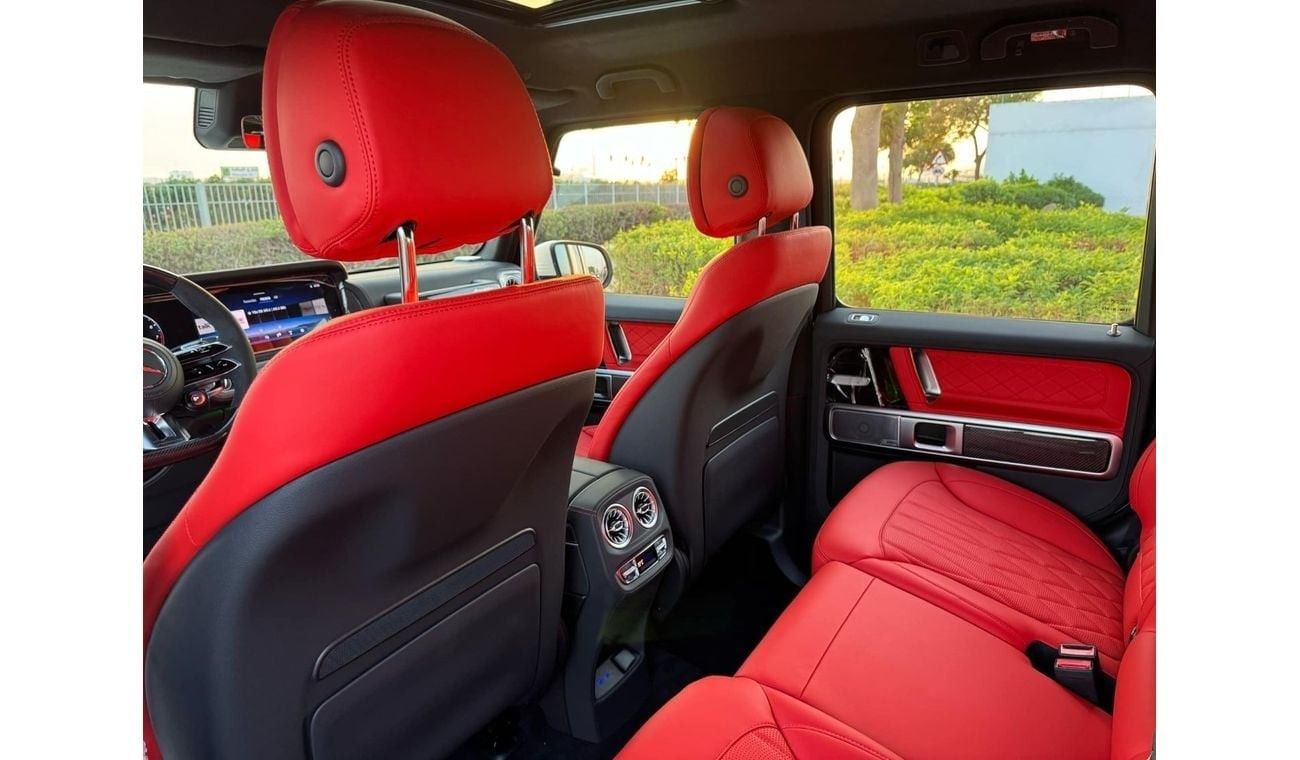 مرسيدس بنز G 63 AMG GCC SPEC UNDER WARRANTY AND SERVICE CONTRACT