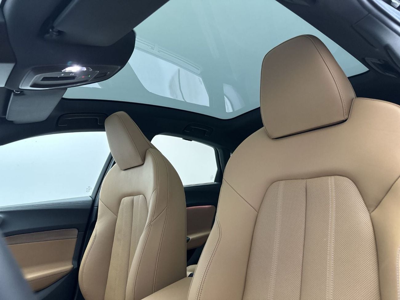 أودي A5 Sedan TFSI 204hp (Ref# 24296)