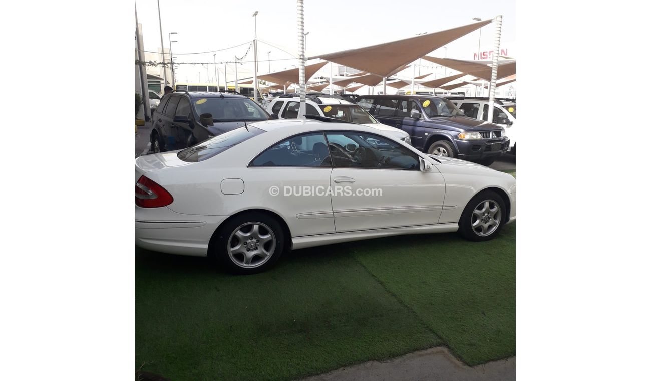 Mercedes-Benz CLK 320 Ward car, sunroof, alloy wheels