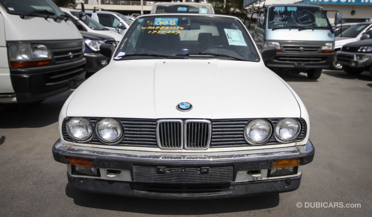 بي أم دبليو 325 i