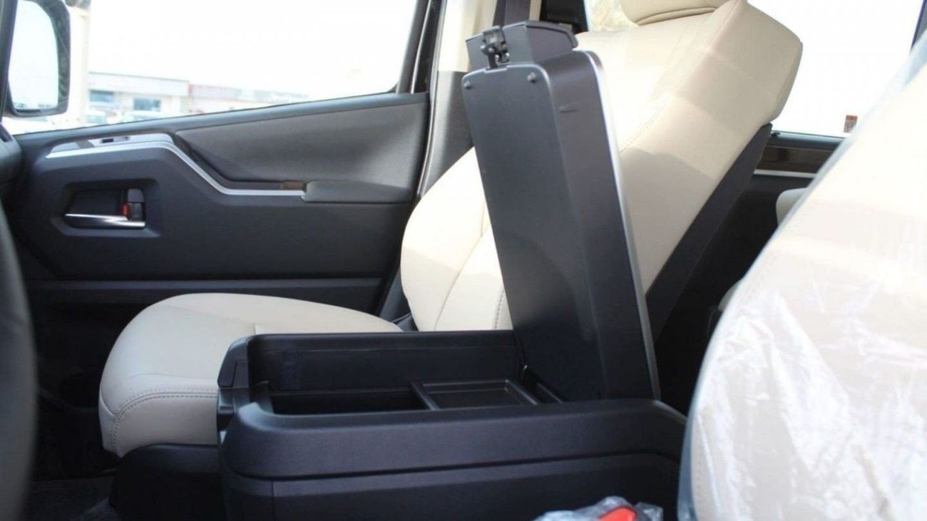 تويوتا جرافينا GRANVIA 2.8L DIESE VIP