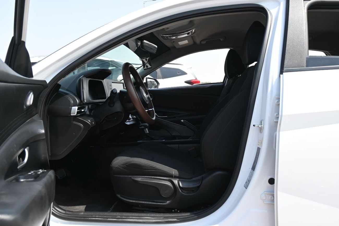 Hyundai Elantra SMART