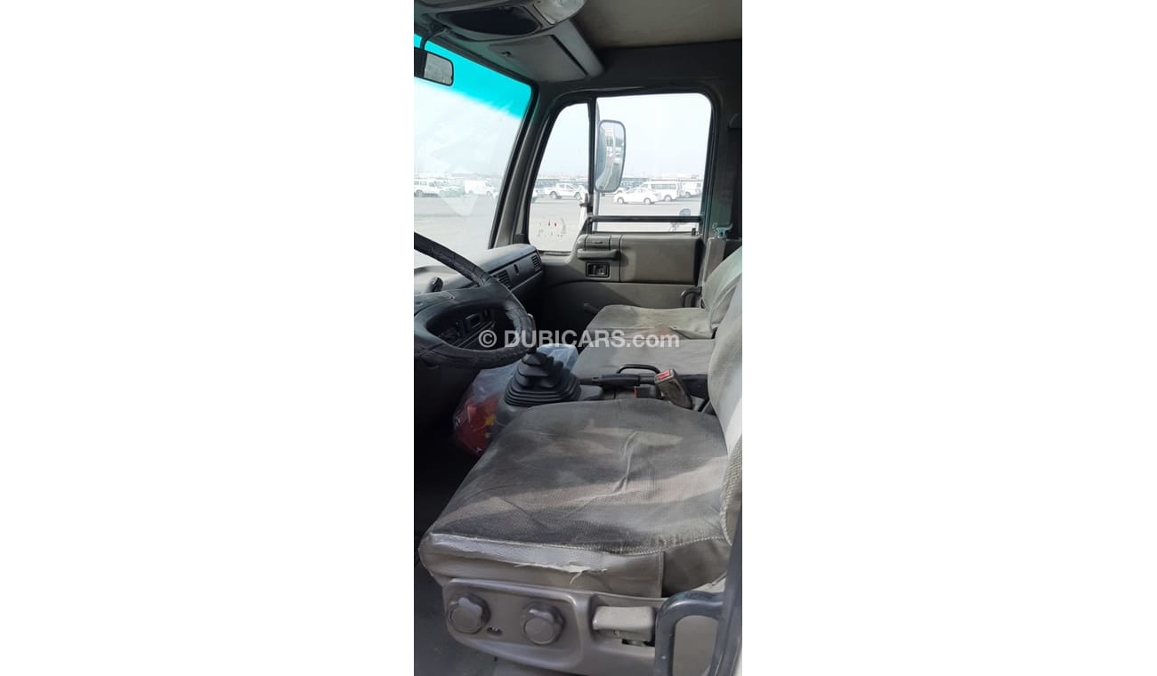 Nissan United Diesel Nissan UD 7 ton truck,Model:1998