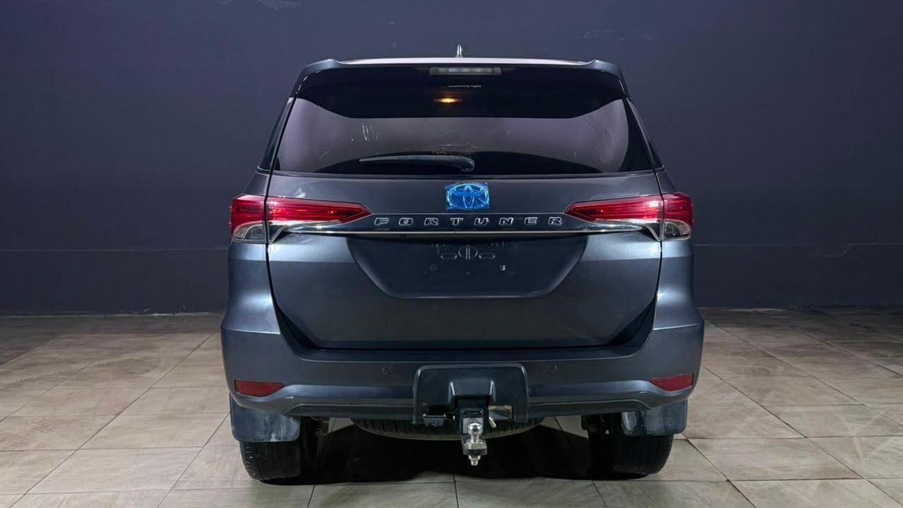 Toyota Fortuner DIESEL 2.8 LITER
