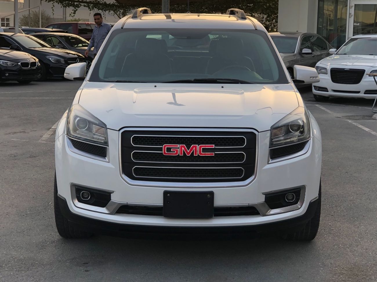 GMC Acadia GMC ACADIA MODEL 2016 GCC car prefect condition full option low mileage sun roof leather seat