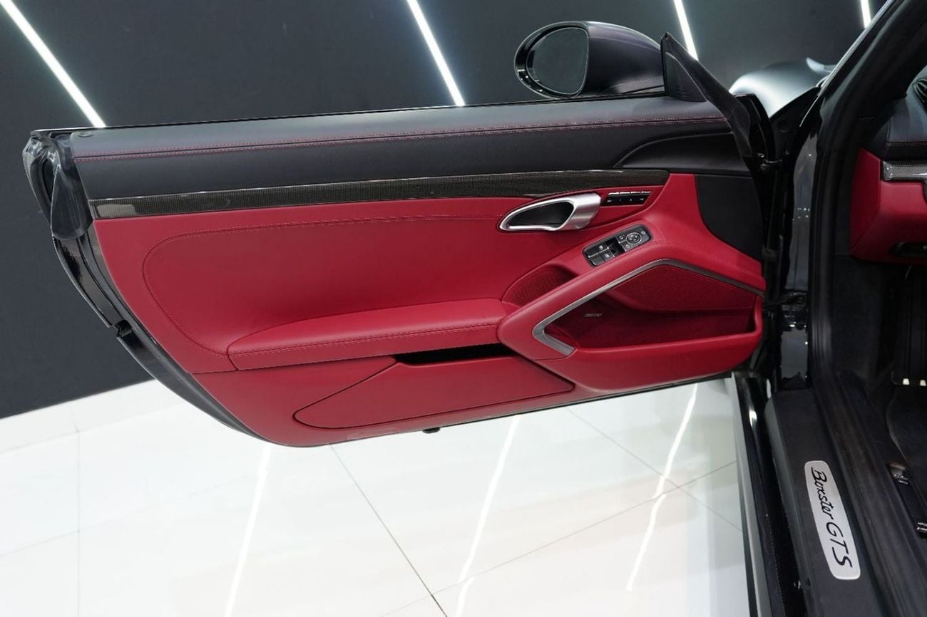Porsche 718 Boxster GTS Carbon Interior Package, Sport Chrono, Al Nabooda Warranty!!